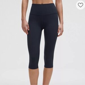 Lululemon Capri Black Leggings